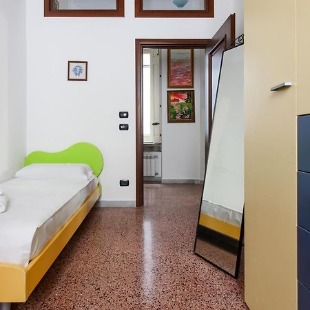 Appartement Regal Santa Chiara By Dimorra à Naples Extérieur photo