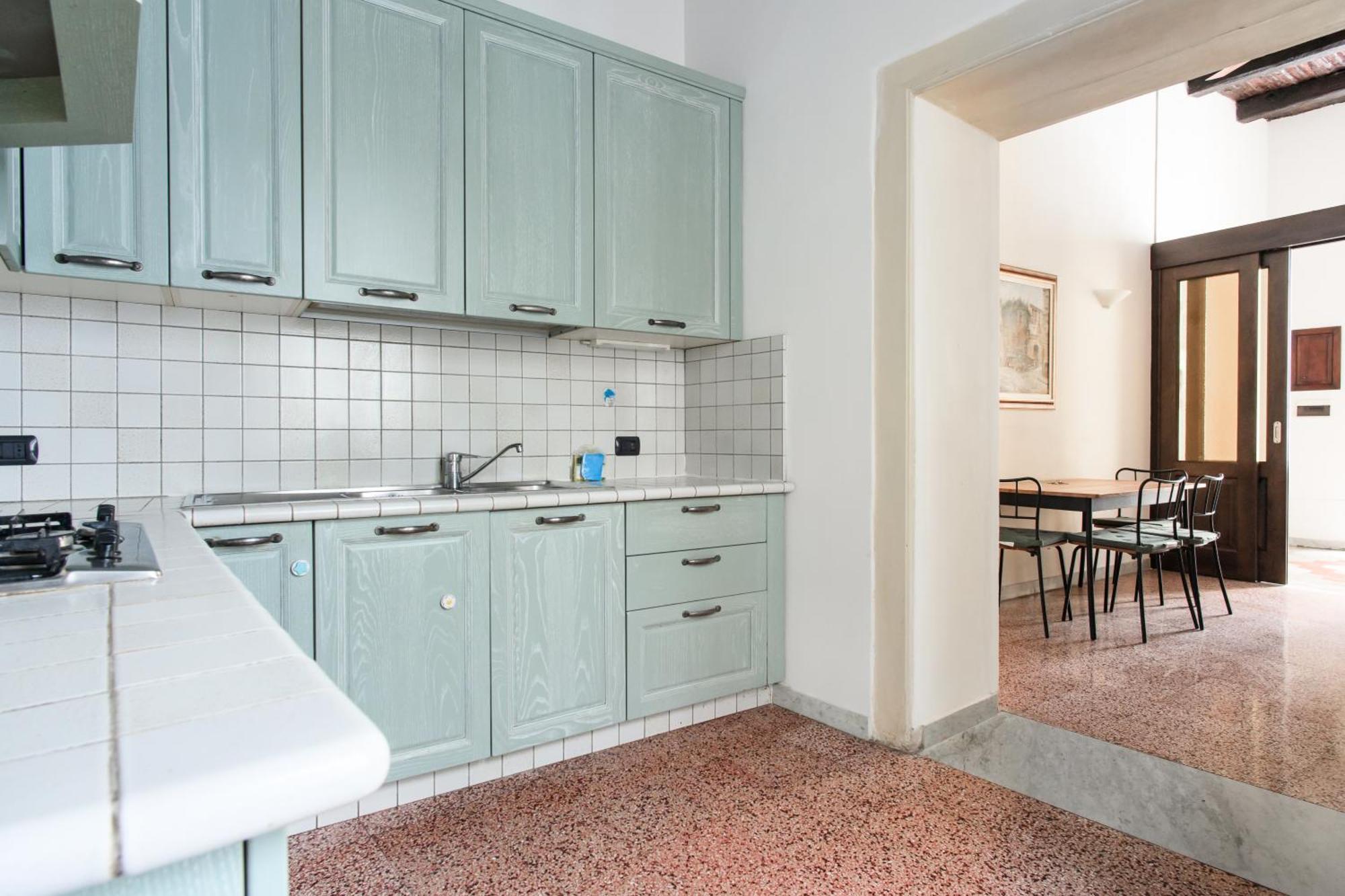 Appartement Regal Santa Chiara By Dimorra à Naples Extérieur photo